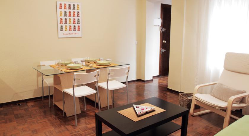 Apartamentos Callecultura Madrid Rom bilde